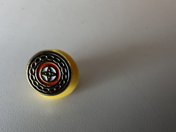 Insigne collector du CLUB 41 FRANCAIS logo de 1963 série limitée. – Image 2