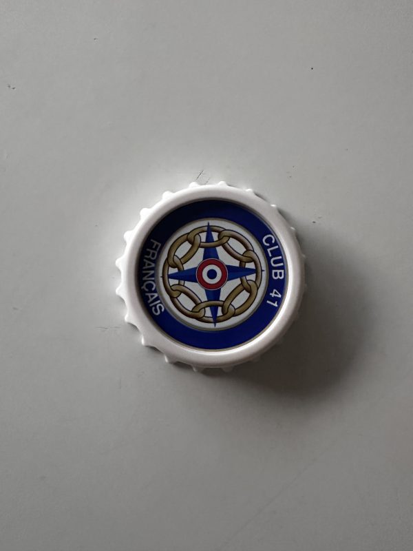 Décapsuleur magnet