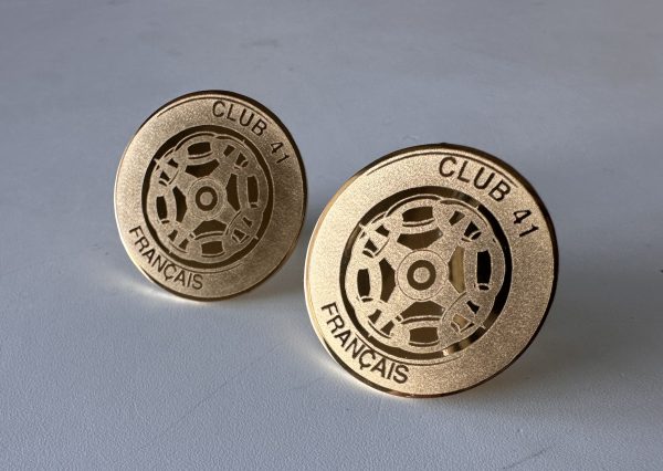 Boutons de manchettes  dorées grand modèle